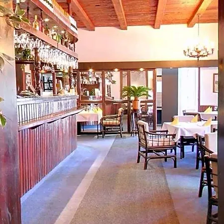 & Restaurant Schenk Von Landsberg Hotel 3*
