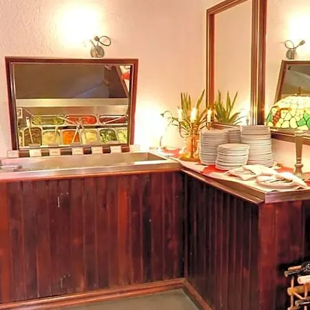 & Restaurant Schenk Von Landsberg Hotel Teupitz