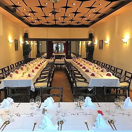 Hotel & Restaurant Schenk Von Landsberg 3*