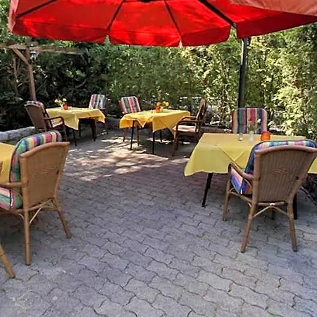 Hotel & Restaurant Schenk Von Landsberg