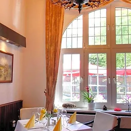 & Restaurant Schenk Von Landsberg Hotel Teupitz